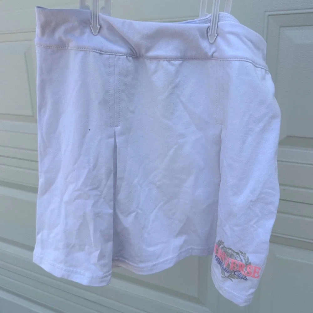 Converse Girls Athletic Club Skort White Pleated Skirt Size M 10-12 NWT